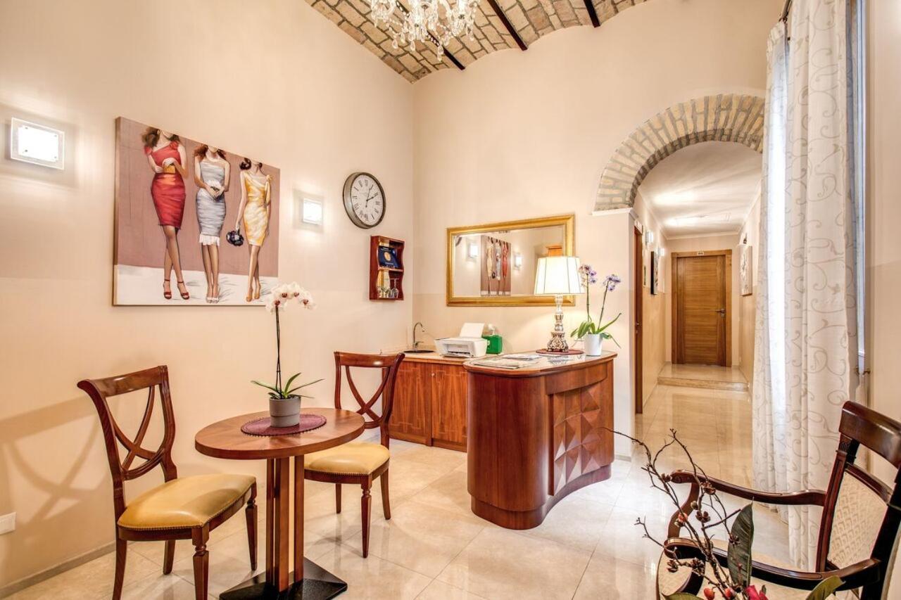 רומא La Residenza Suites מראה חיצוני תמונה
